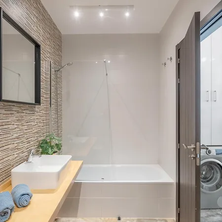 Semesterbostad Casa Bidasoa 35 *